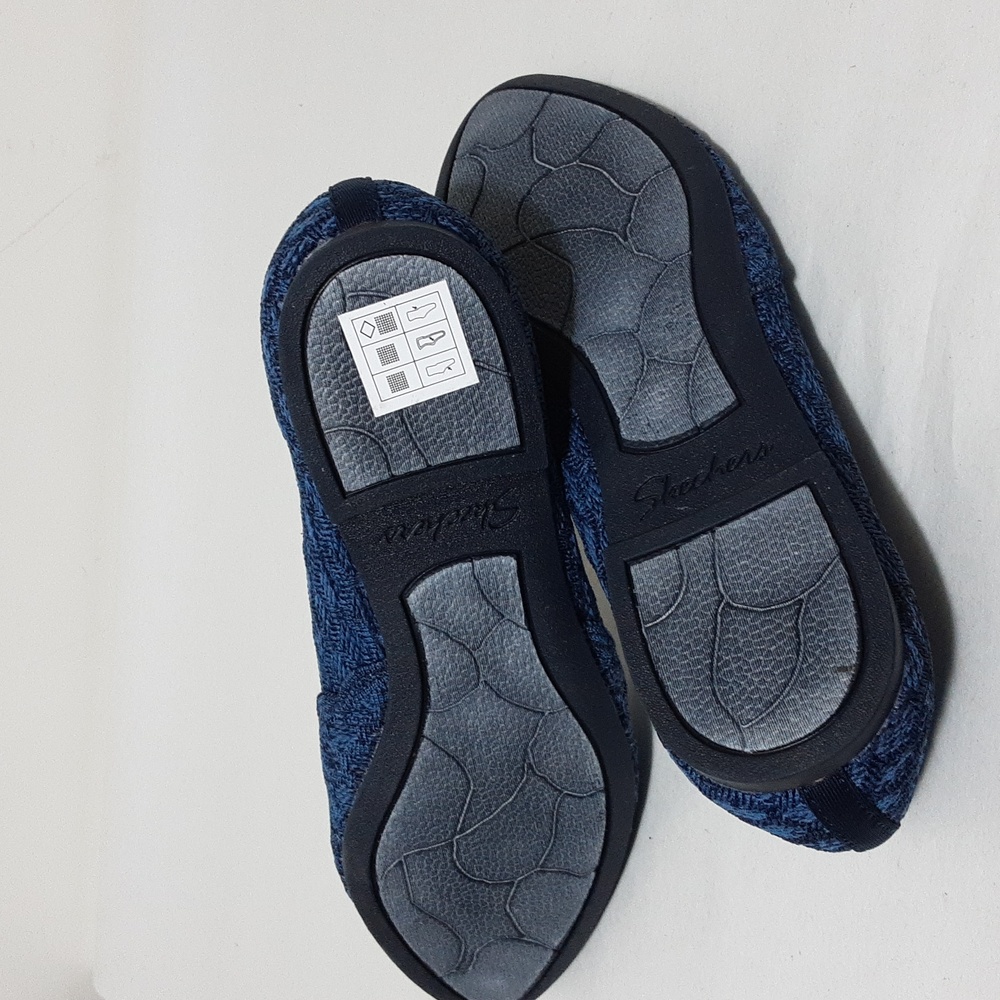 Skechers Blue Scalloped Edge Stretch Woven Flats - Picture 6 of 10